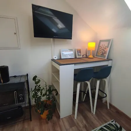 Apartamento Agreablestudio, Coeurdesouillac, Tidordognehomes *